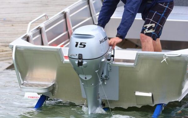 Honda Marine low range Outboard Motors Portable light weight